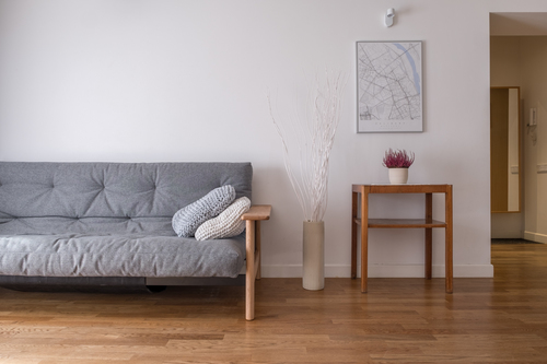 Jesienne światło w domu: jak stworzyć przytulną atmosferę na chłodniejsze dni